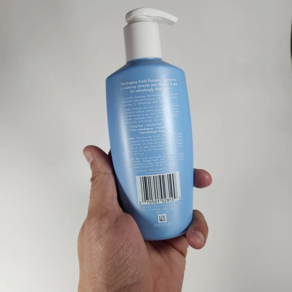Neutrogena Fresh‎ Foaming Facial Cleanser & Makeup Remover 6.7 fl oz